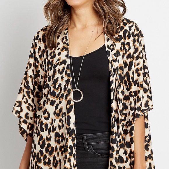 One Size Kimono Leopard Print Open Front - Picture 9 of 9